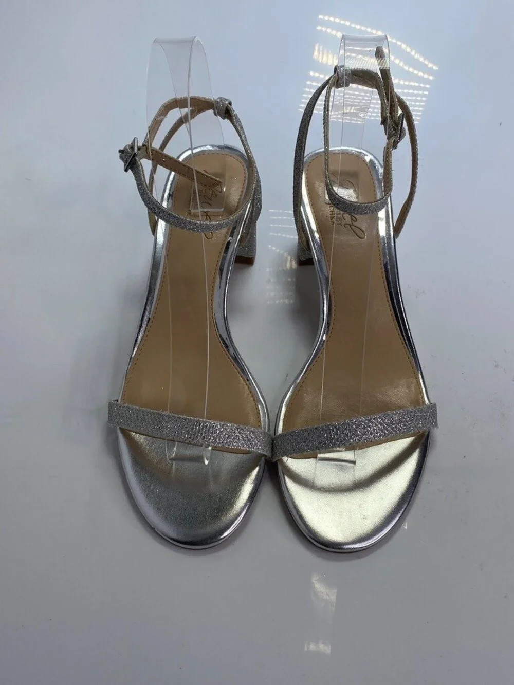Jewel Badgley Mischka Women's Silver Glitter Strap Almond Toe Heel Sandal Sz 7.5